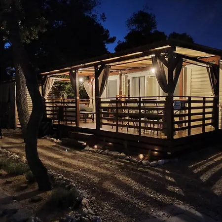 Mobile Laurus Campsite 4*