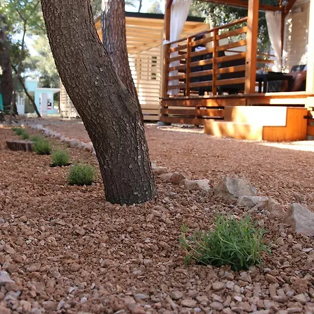 Campsite Mobile Laurus 4*